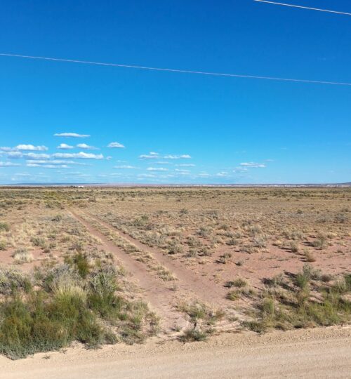 Double lot walking distance to the National Park